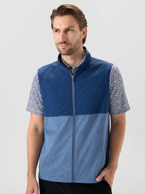 Color Block Lightweight Full Zip Vests
